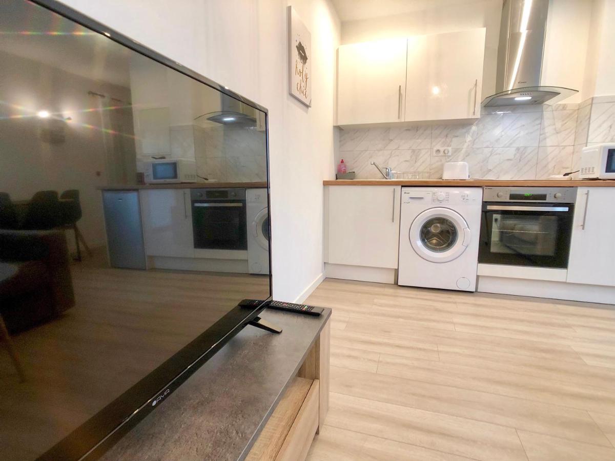Charming Home - City Center Cosy Apartments Кольмар Екстер'єр фото